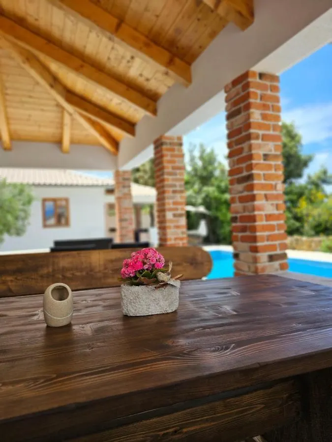 Holiday Homes Sintija Kampor