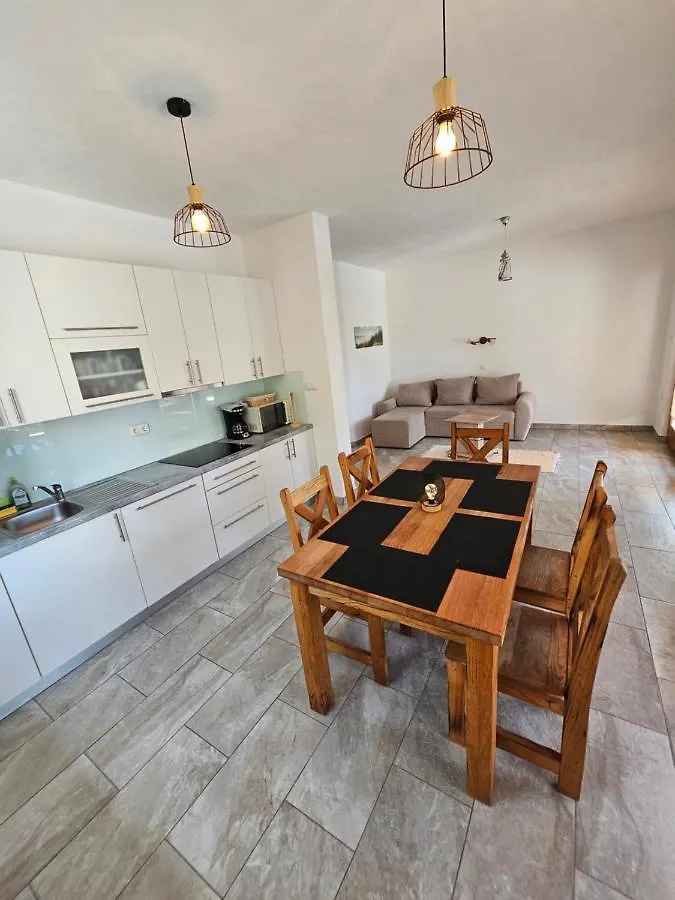 Holiday Homes Sintija Kampor